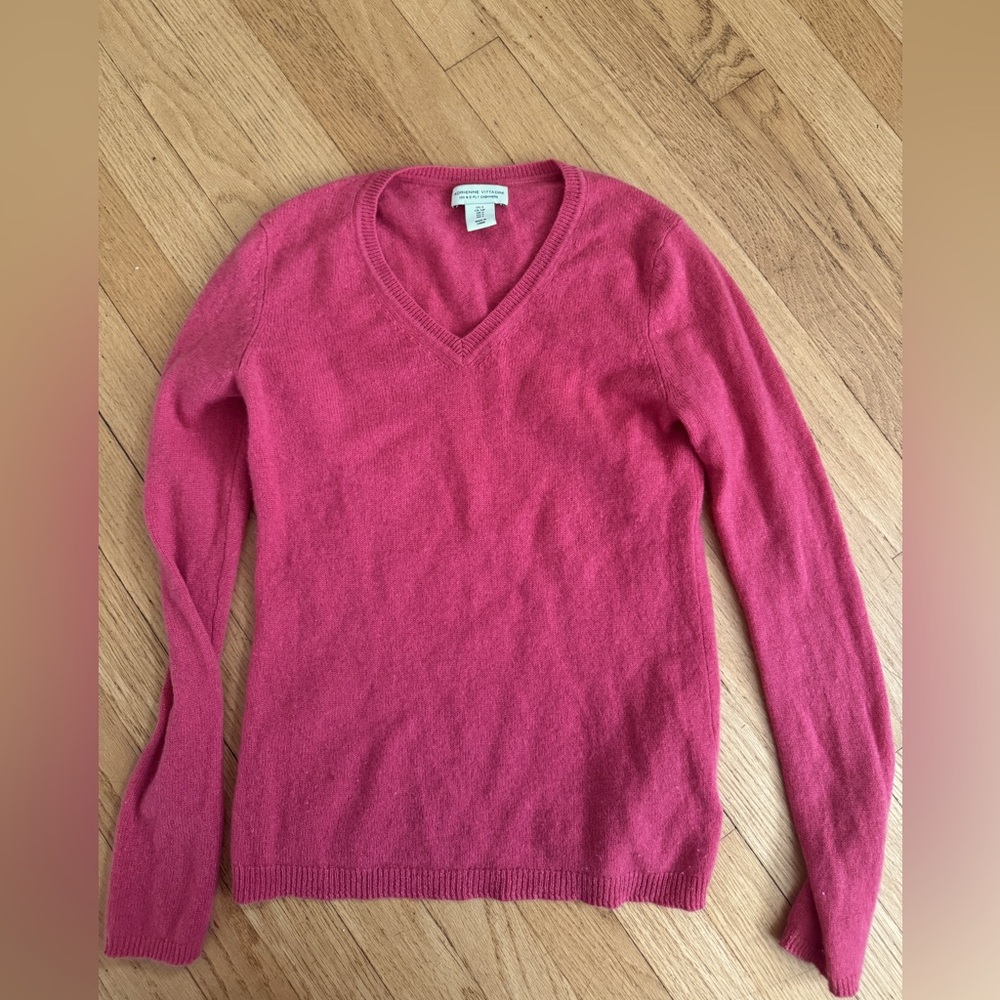 Adrienne Vittadini 100% 2-ply Cashmere V-neck Sweater - Size S